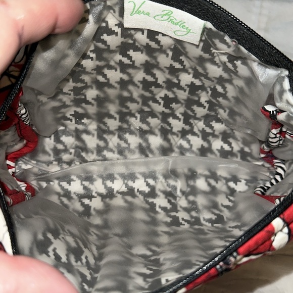 Vera Bradley Three To Get Ready Cosmetic Bag in Deco Daisy Print Red - Picture 7 of 8